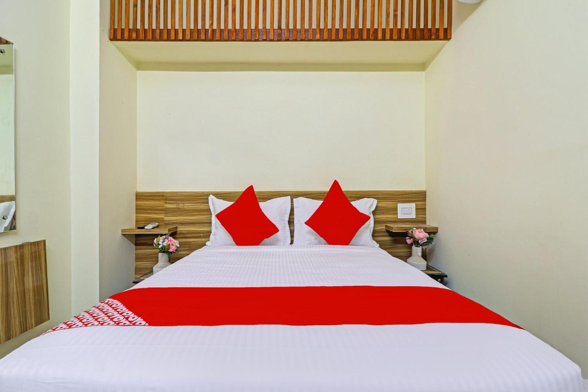 Super Hotel O Dsr Inn Near Nexus Hyderabad Exterior foto