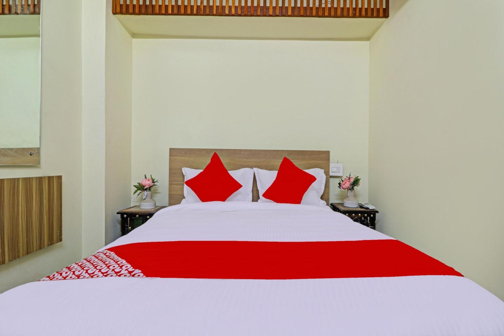 Super Hotel O Dsr Inn Near Nexus Hyderabad Exterior foto