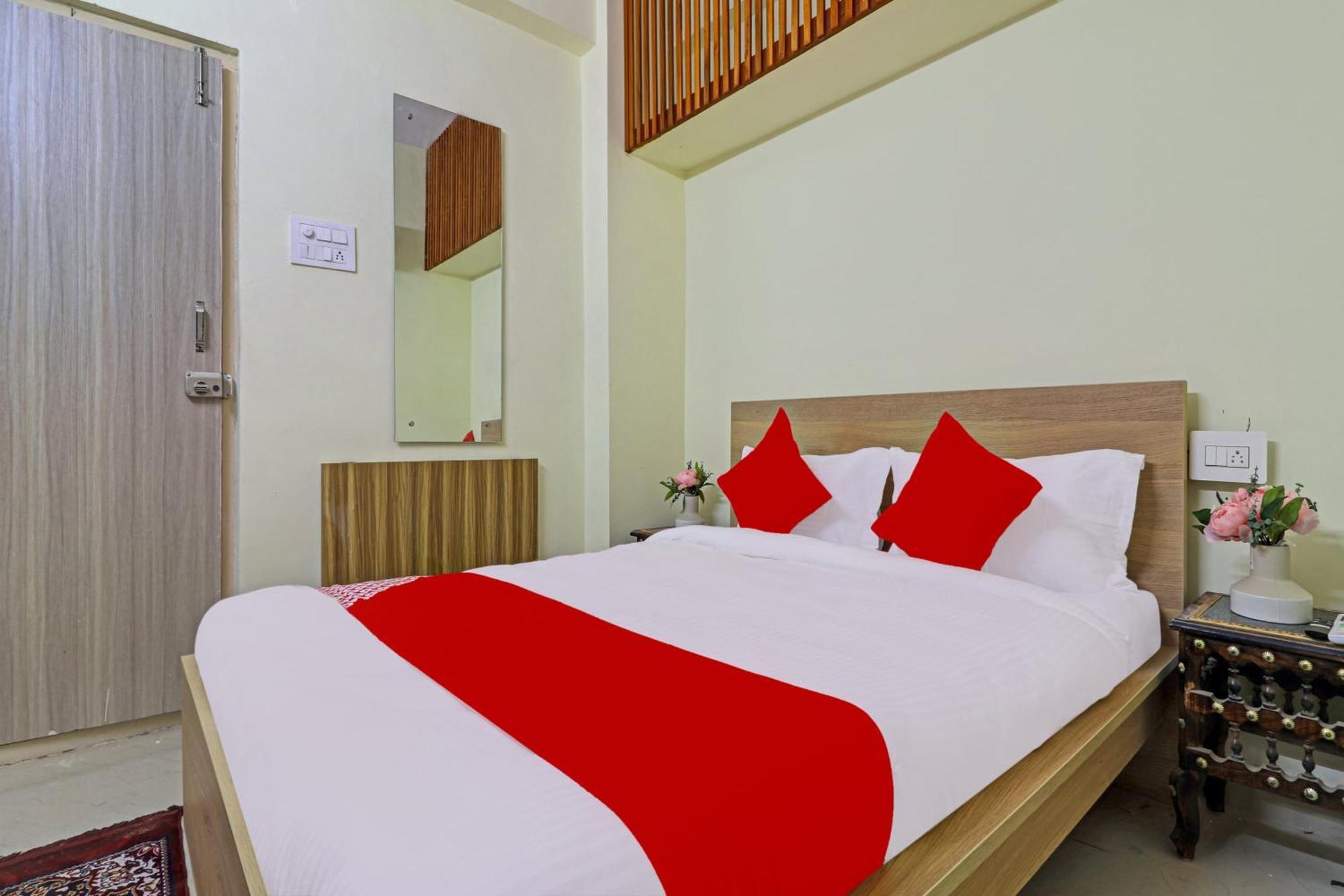 Super Hotel O Dsr Inn Near Nexus Hyderabad Exterior foto